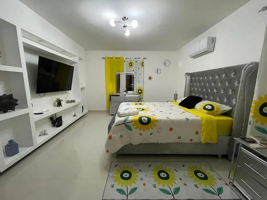 Bella Luna Residencial Daire Santiago De Los Caballeros 0*,